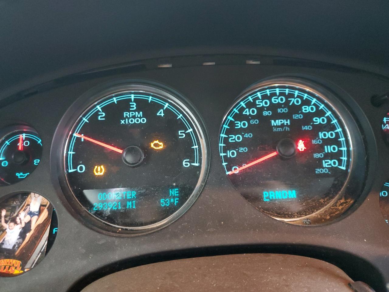 2010 Chevrolet Suburban K1500 Lt VIN: 1GNUKJE38AR280484 Lot: 81628454