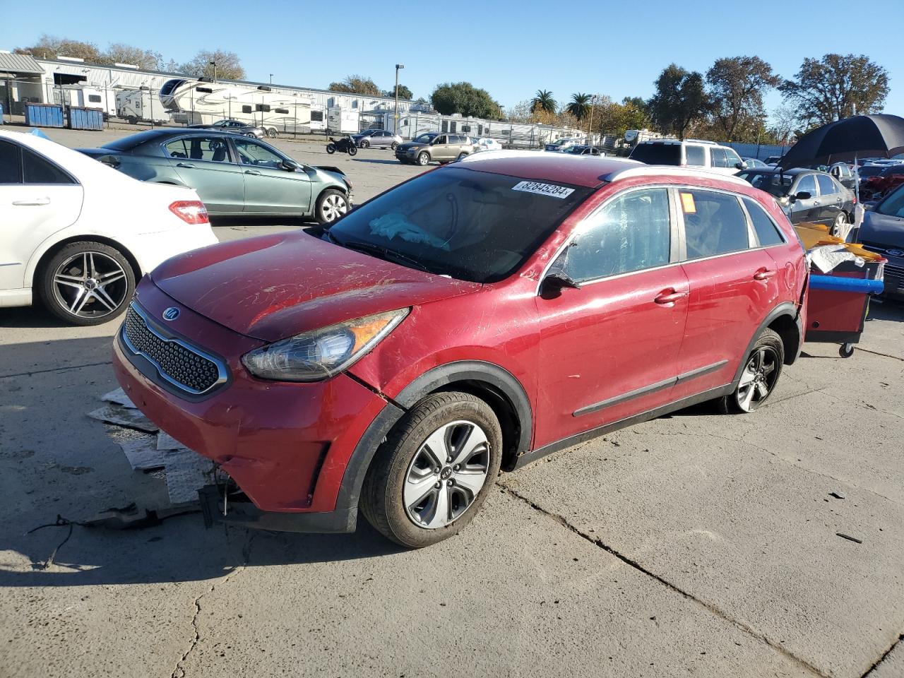 2017 Kia Niro Ex продається в Sacramento, CA - All Over