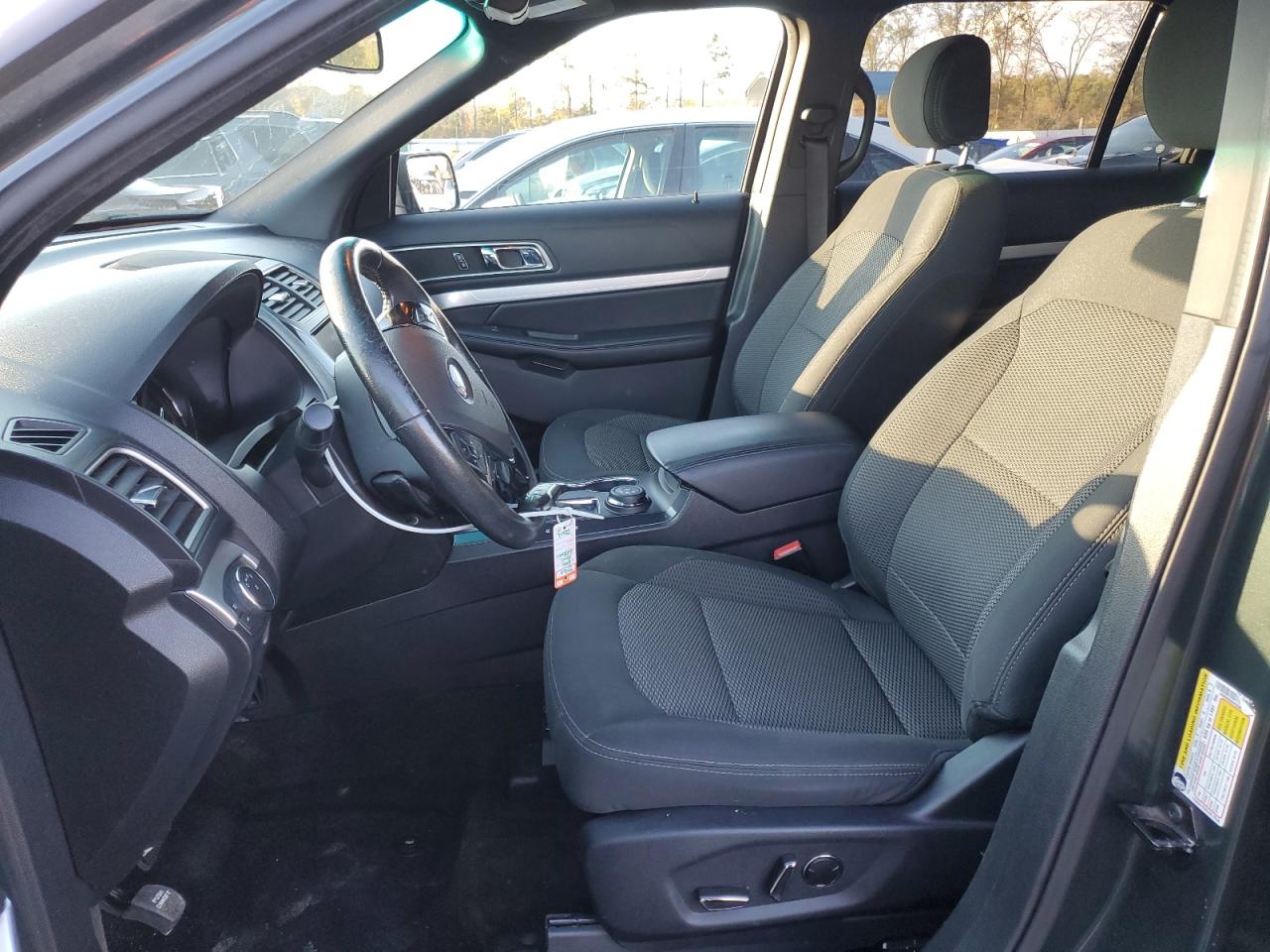 2016 Ford Explorer - Image 7