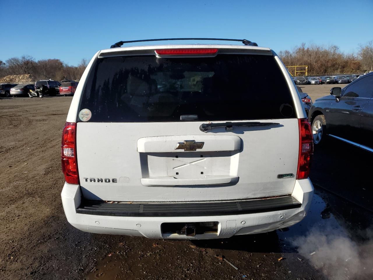 2011 Chevrolet Tahoe - Image 6