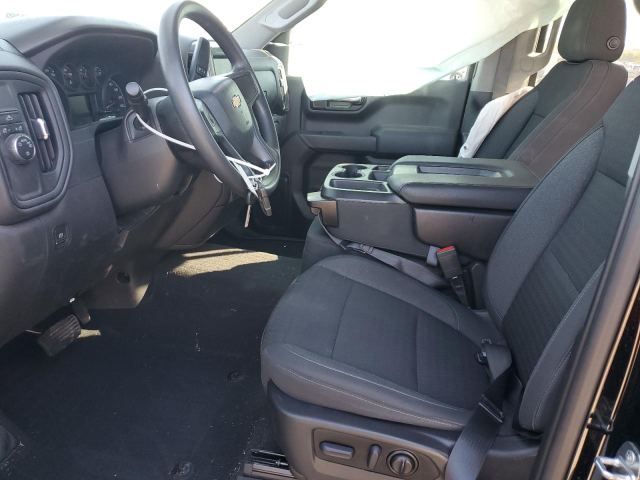 2022 Chevrolet Silverado - Image 7