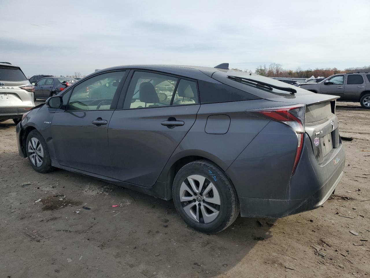 2016 Toyota Prius - Image 2