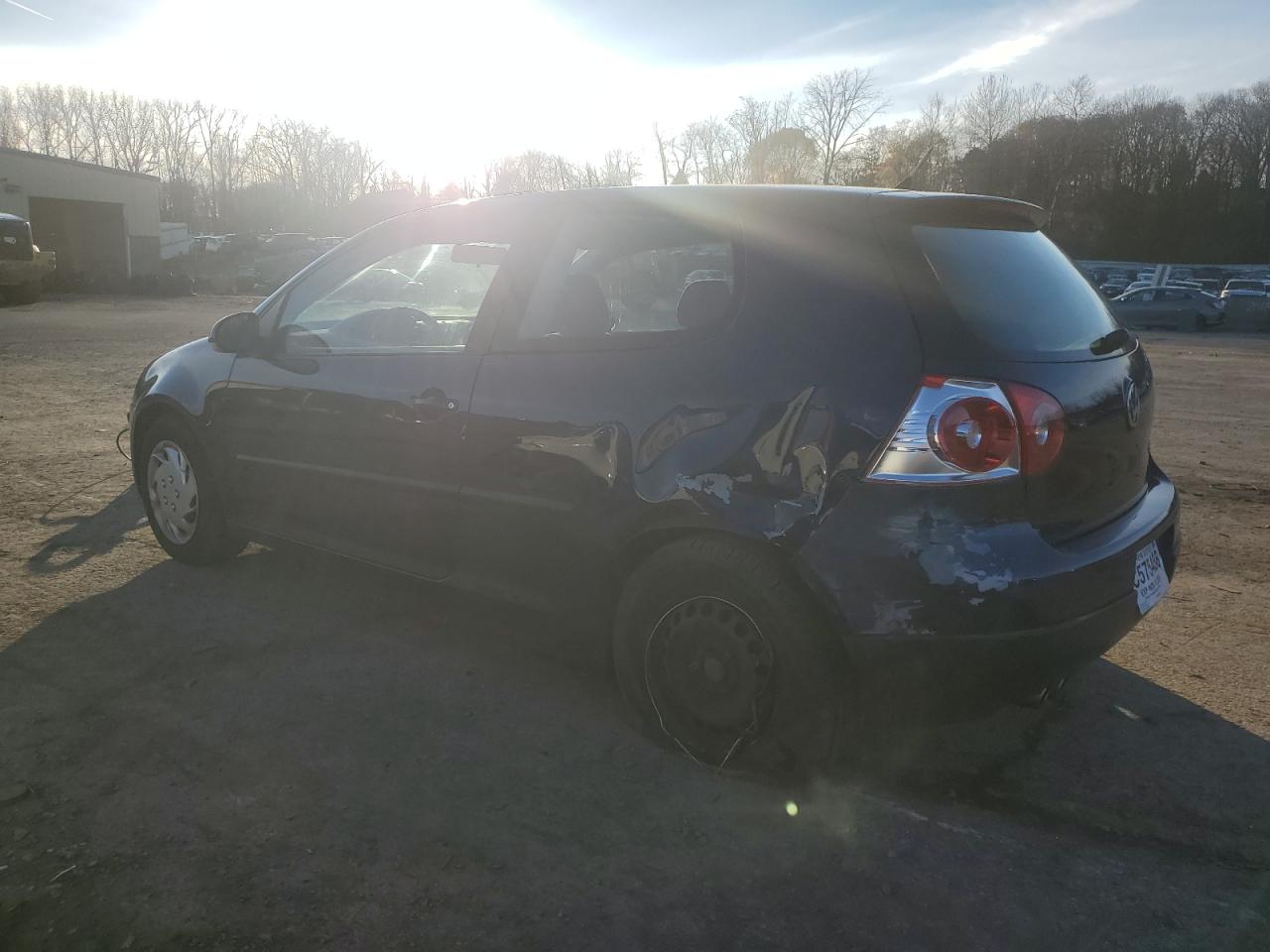2008 Volkswagen Golf - Image 2