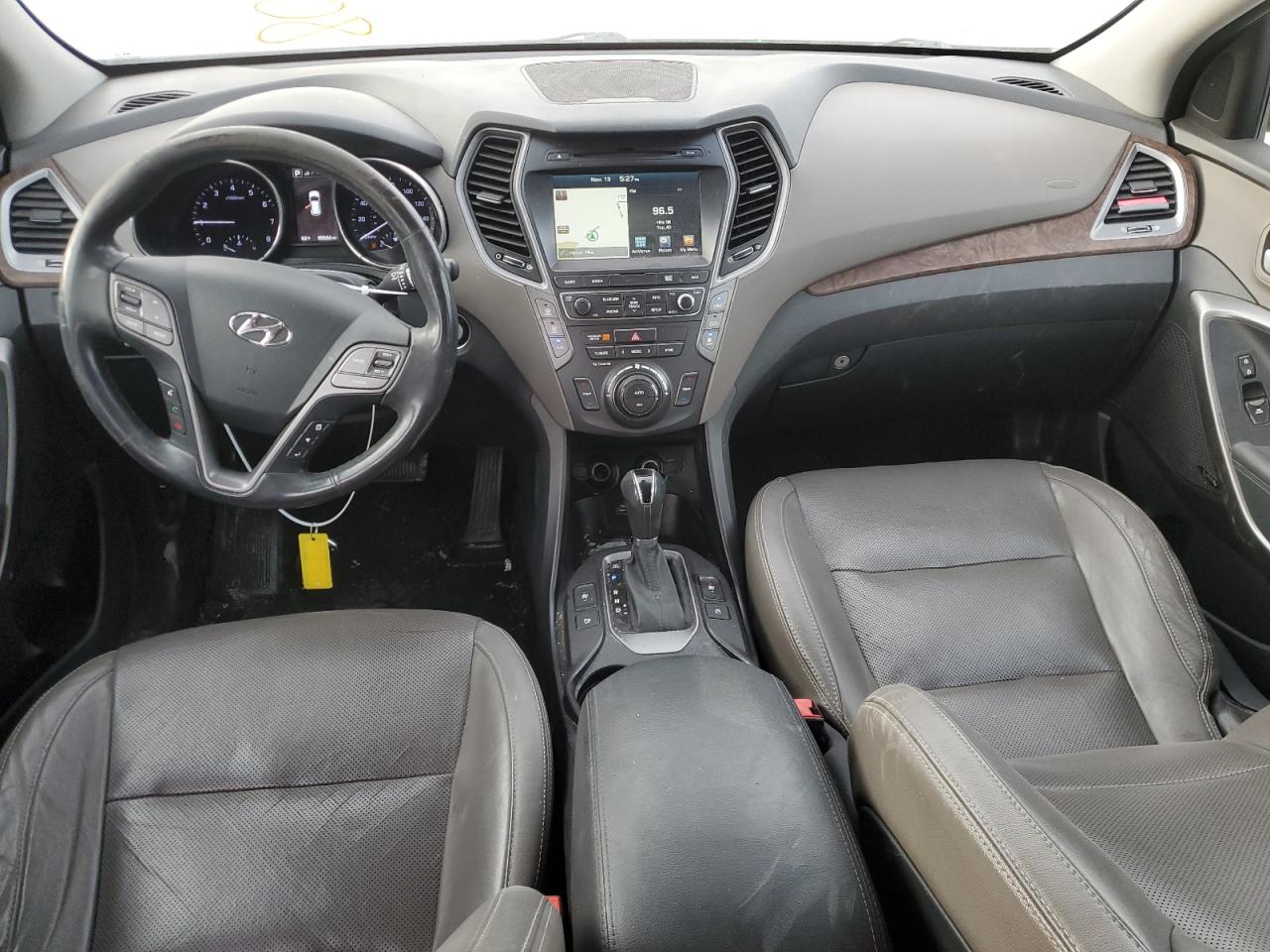 2017 Hyundai Santa Fe - Image 8