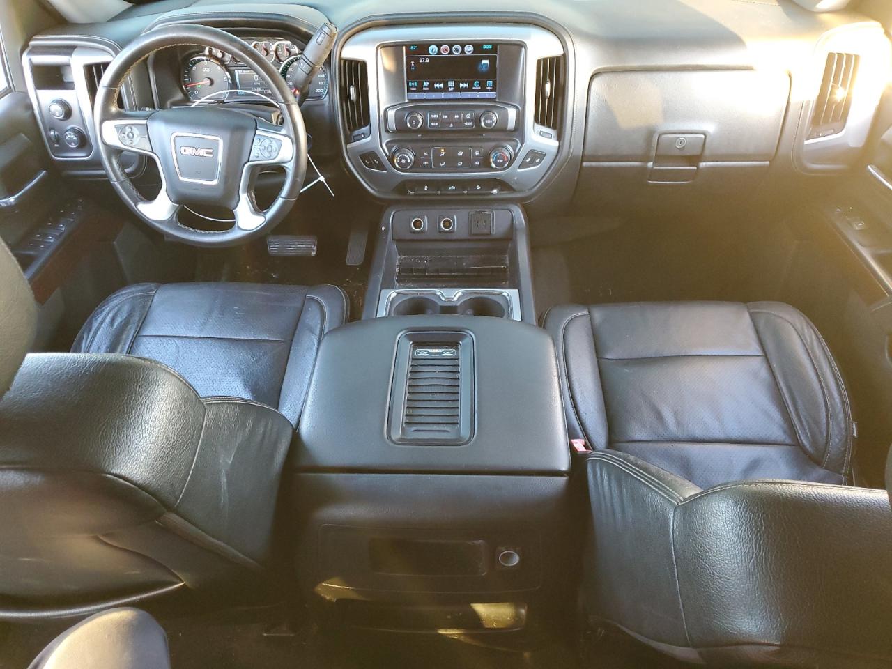 2017 GMC Sierra - Image 8
