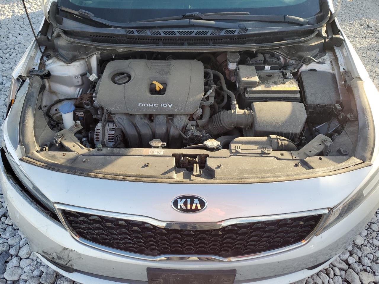 3KPFL4A70HE043261 2017 Kia Forte Lx