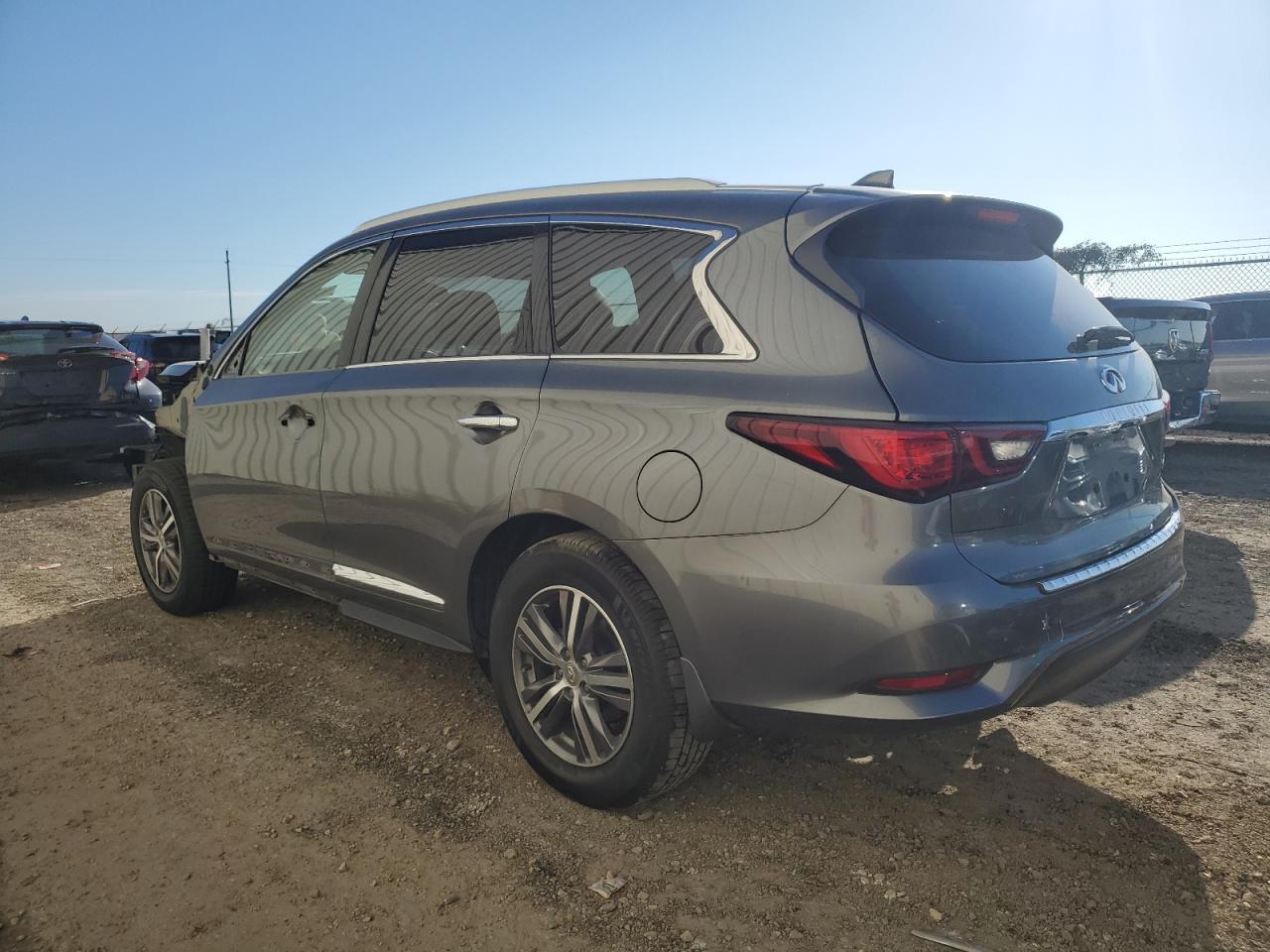 2020 Infiniti QX60 - Image 2