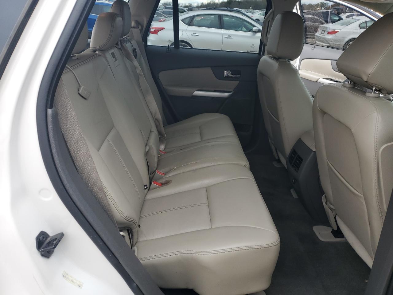 2013 Ford Edge - Image 11