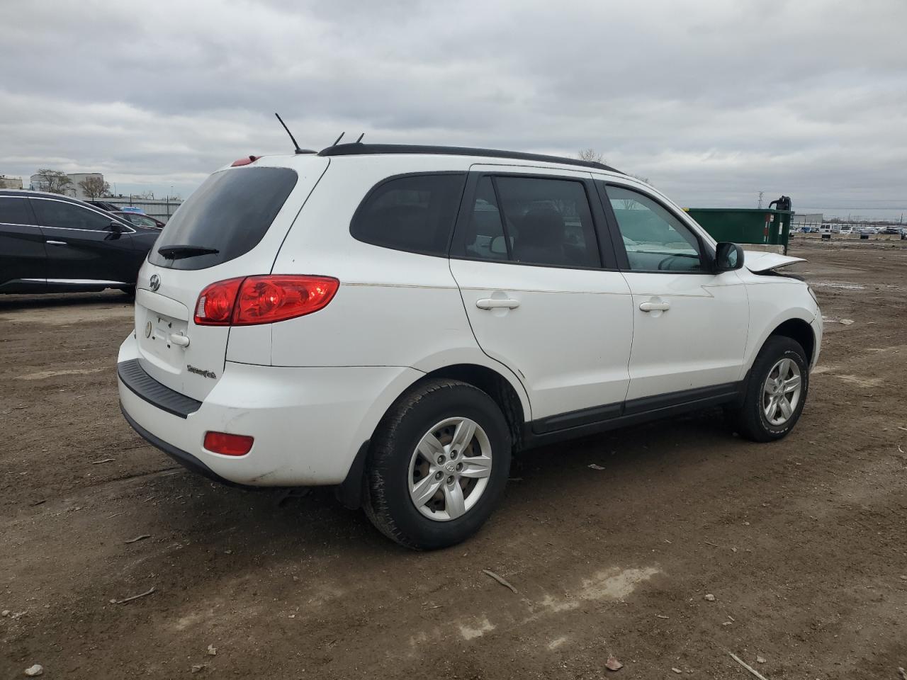 2009 Hyundai Santa Fe - Image 3