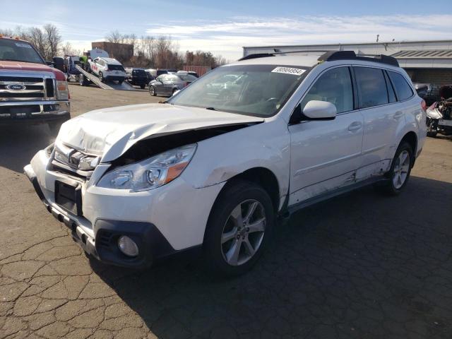 Паркетники SUBARU OUTBACK 2014 Белы