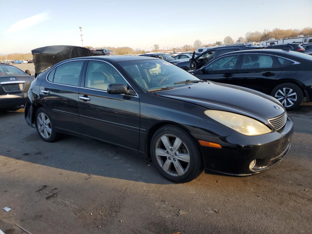 2005 Lexus ES - Image 4