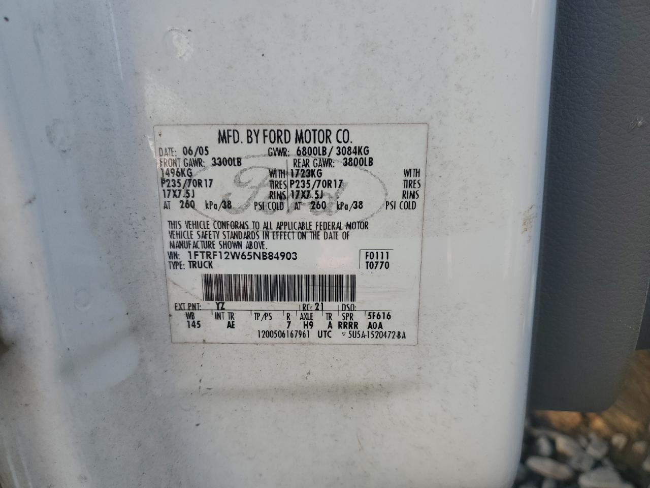 2005 Ford F-150 - Image 12