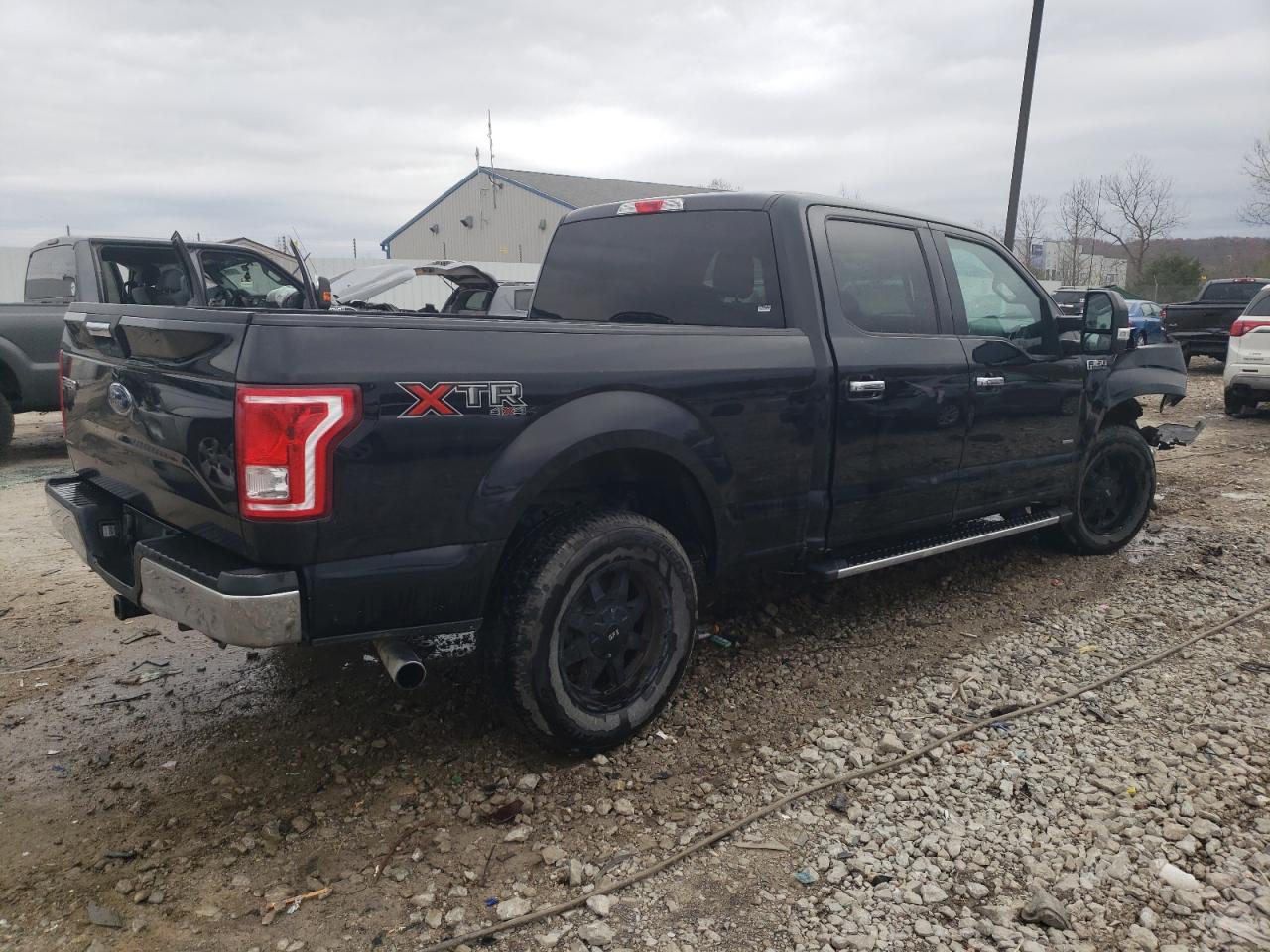 VIN 1FTFW1EG6GFB45958 2016 FORD F-150 no.3