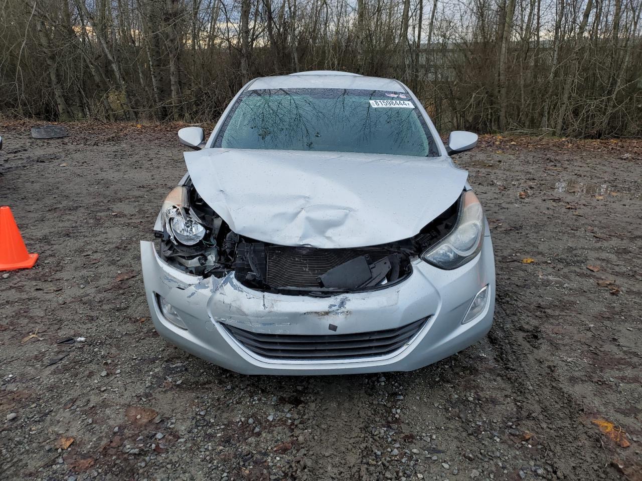 2013 Hyundai Elantra - Image 5