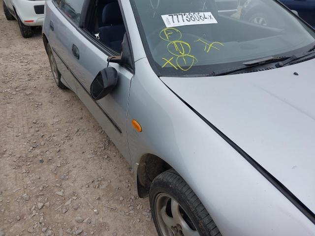 1998 MAZDA 323 GXI