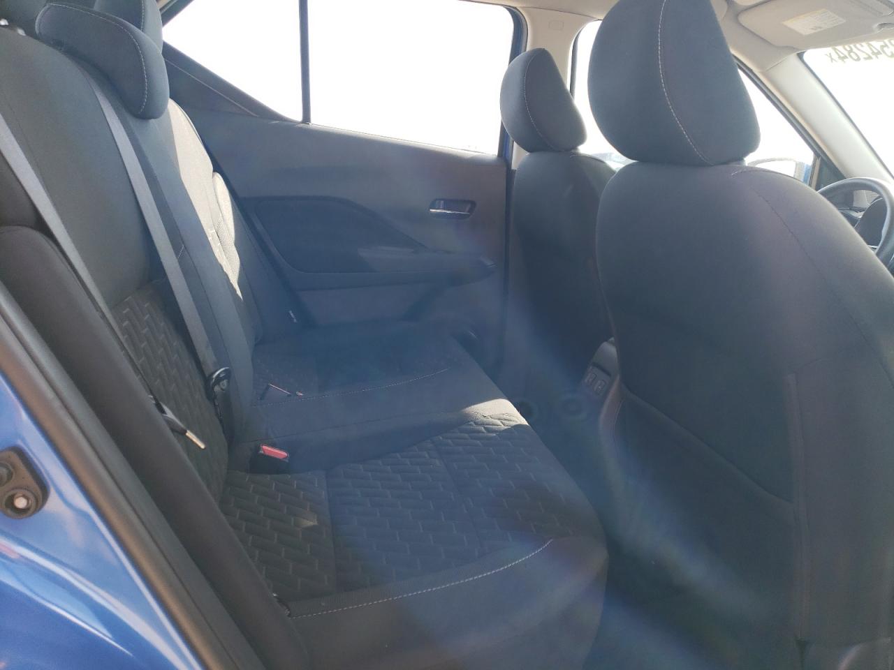 2021 Nissan Kicks - Image 11