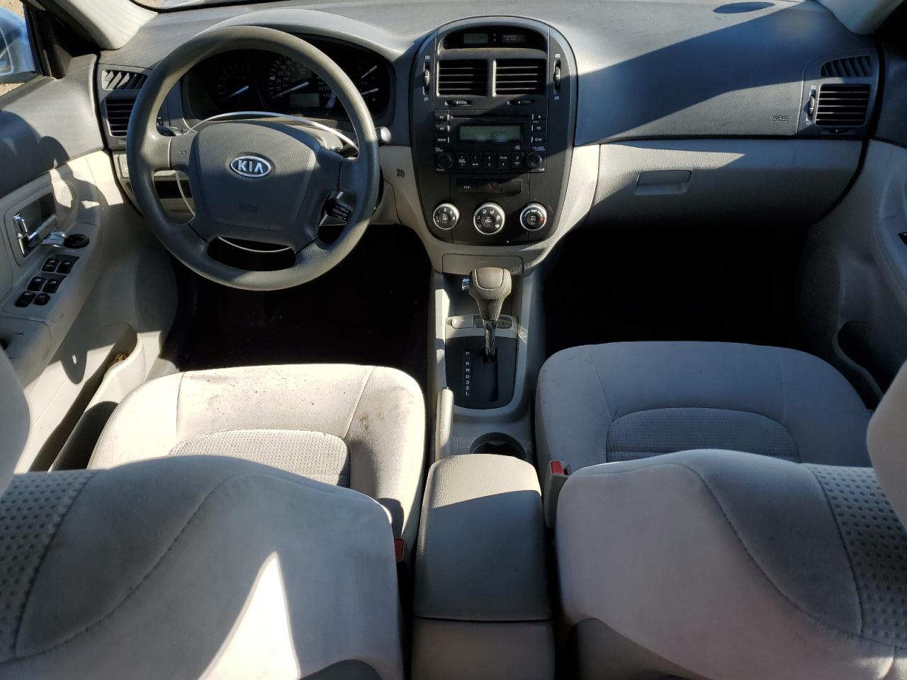 2009 Kia Spectra - Image 8