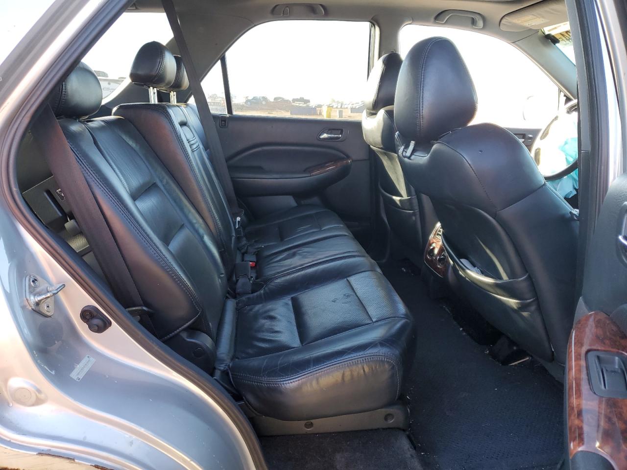 2002 Acura MDX - Image 11