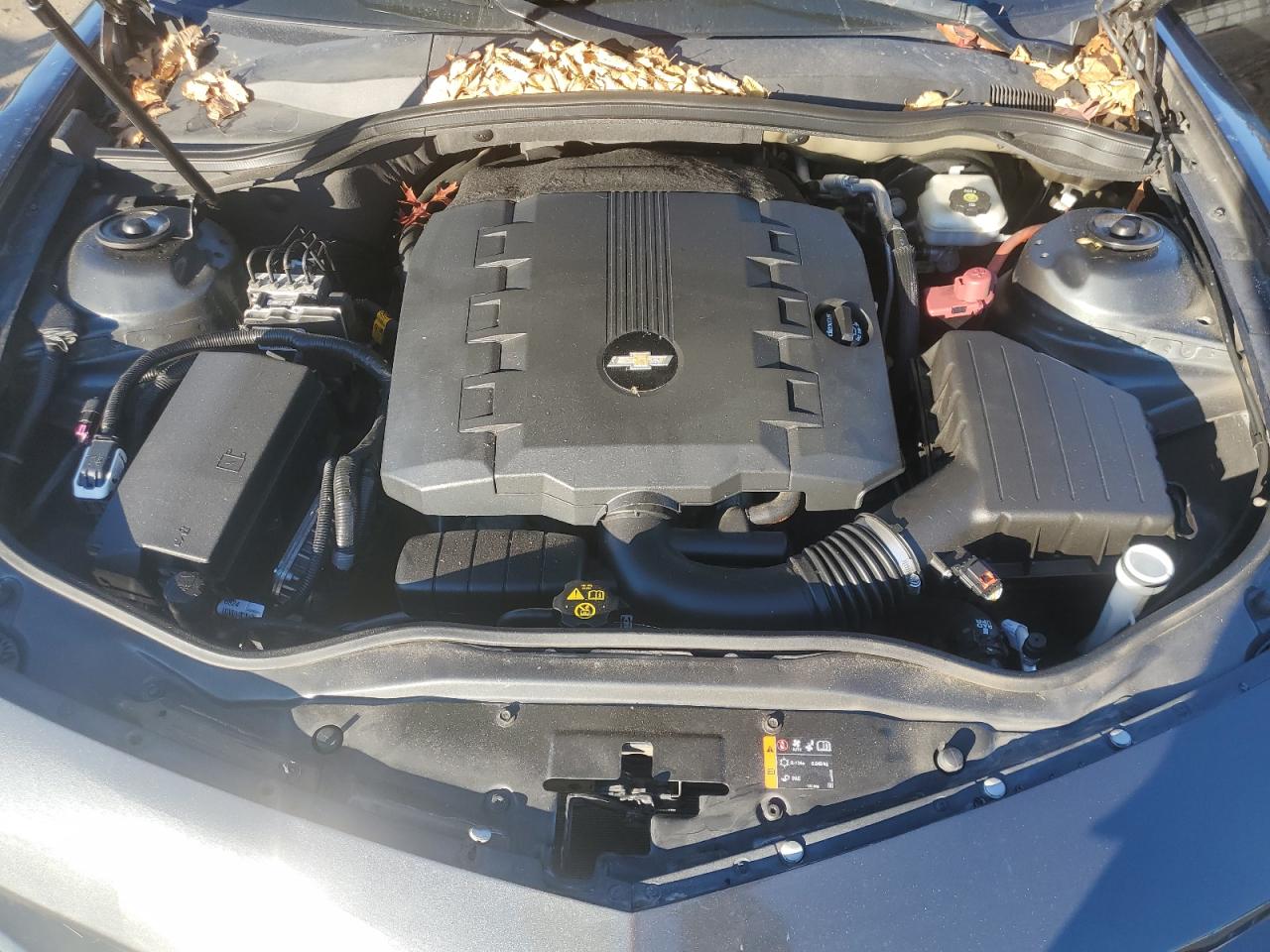 2014 Chevrolet Camaro - Image 11