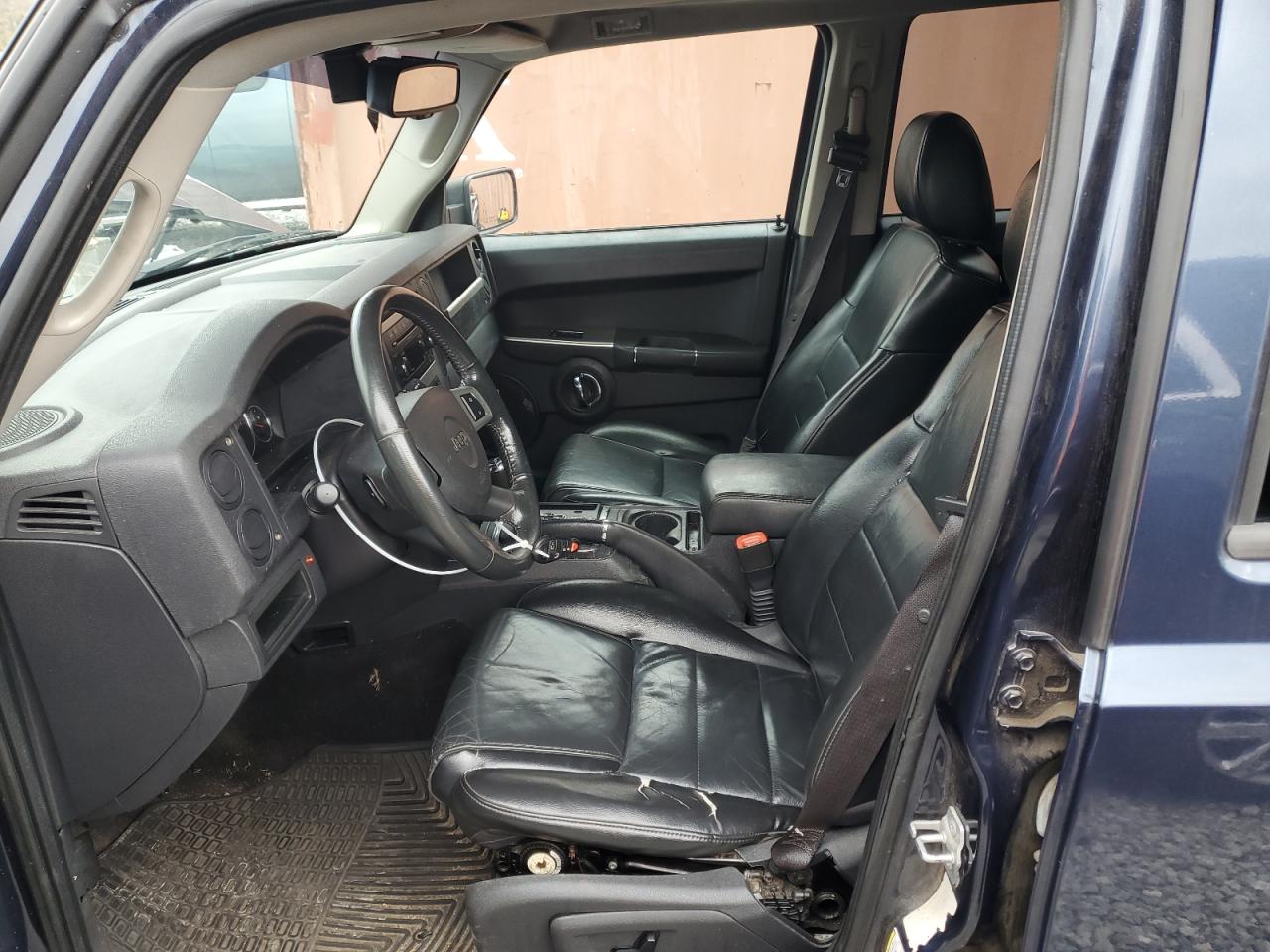 2010 Jeep Commander - Image 7