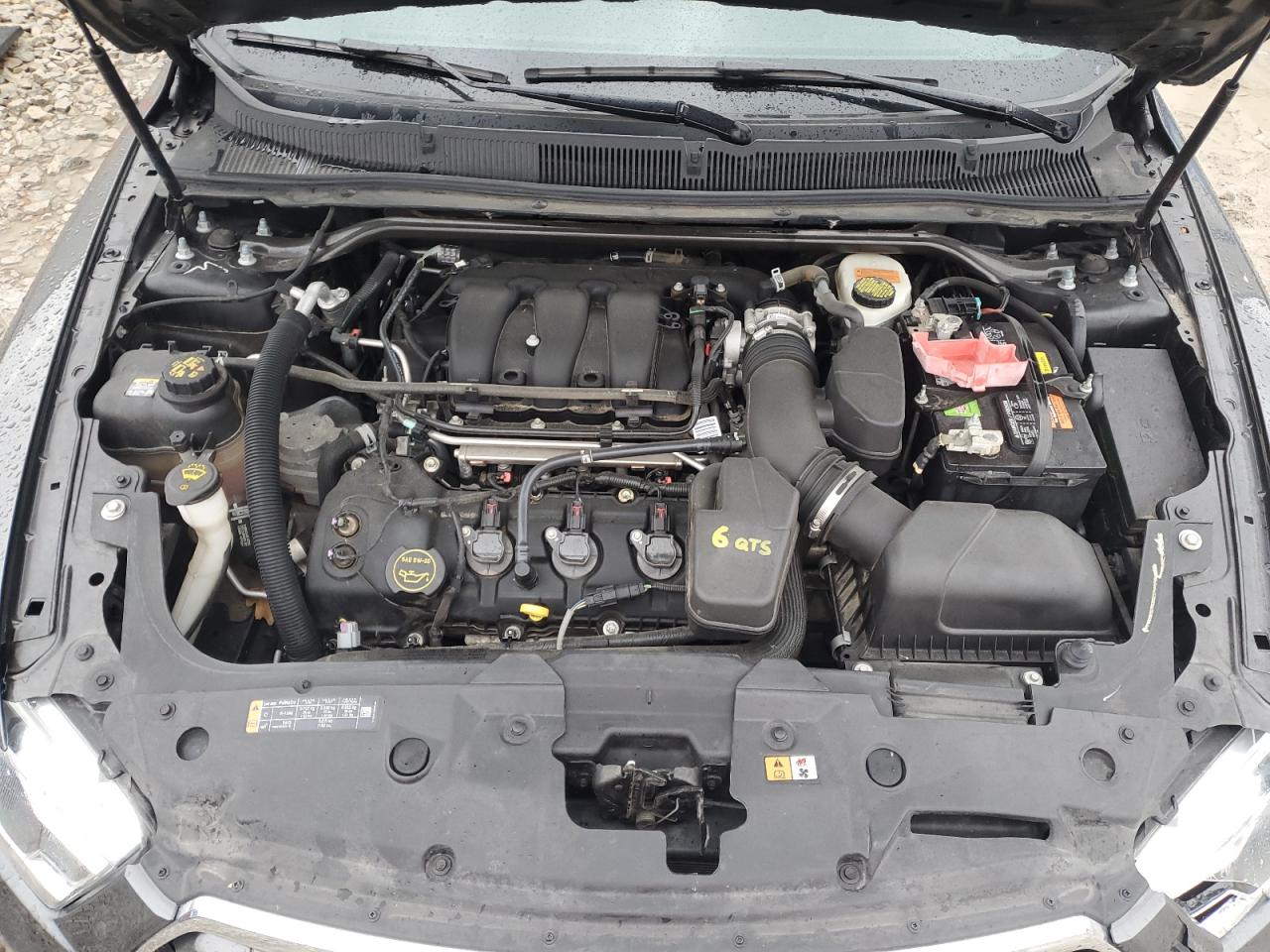 2016 Ford Taurus - Image 11