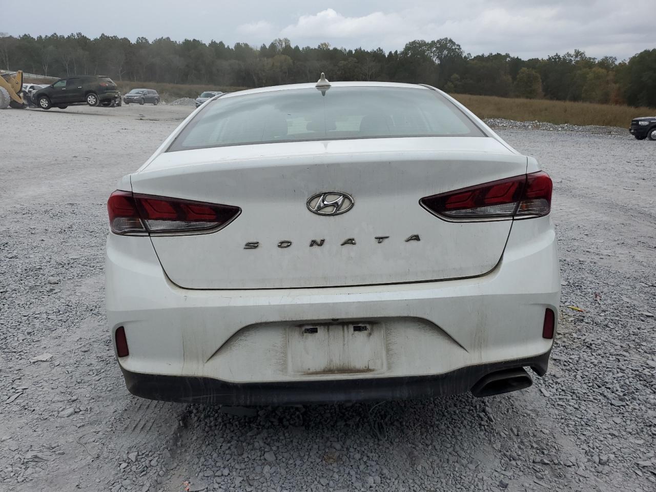 2018 Hyundai Sonata - Image 6