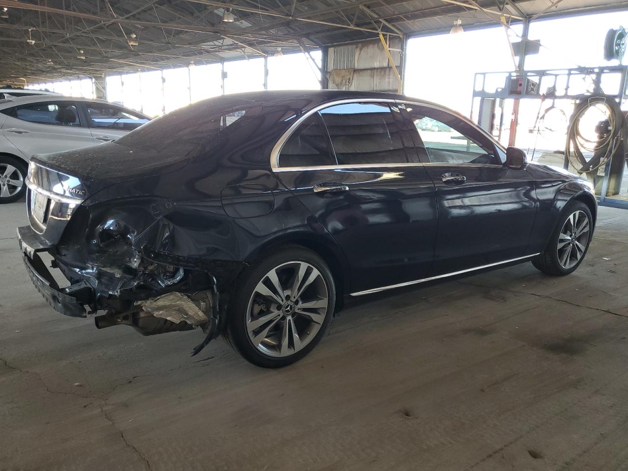 2017 Mercedes-Benz C-klasse - Image 3