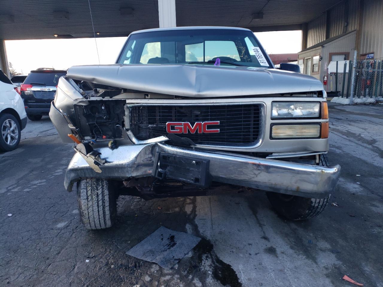 2000 GMC Sierra - Image 5