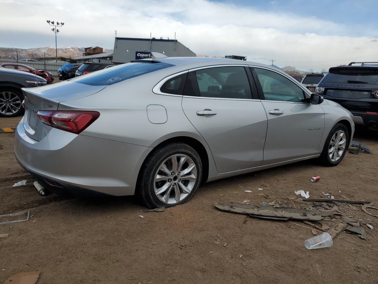 VIN 1G1ZD5ST2KF139247 2019 CHEVROLET MALIBU no.3