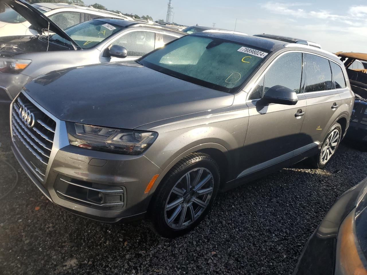 VIN WA1VAAF77JD040688 2018 AUDI Q7 no.1