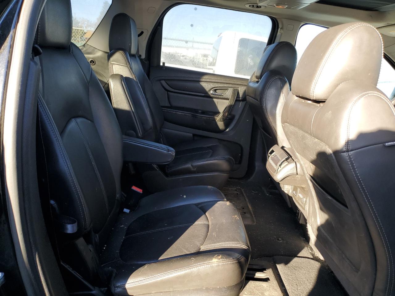 2016 GMC Acadia - Image 12