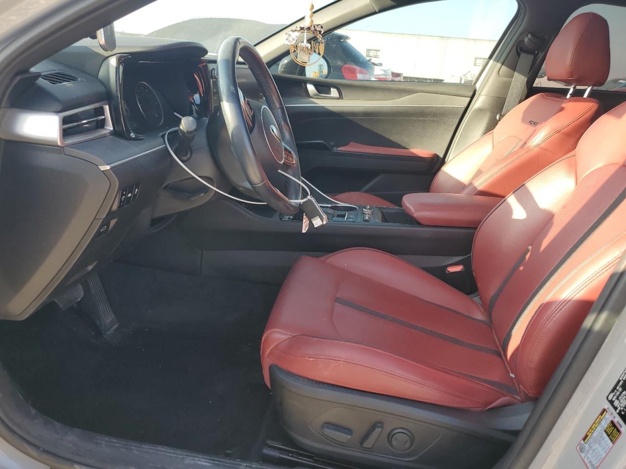 2021 Kia K5 - Image 7
