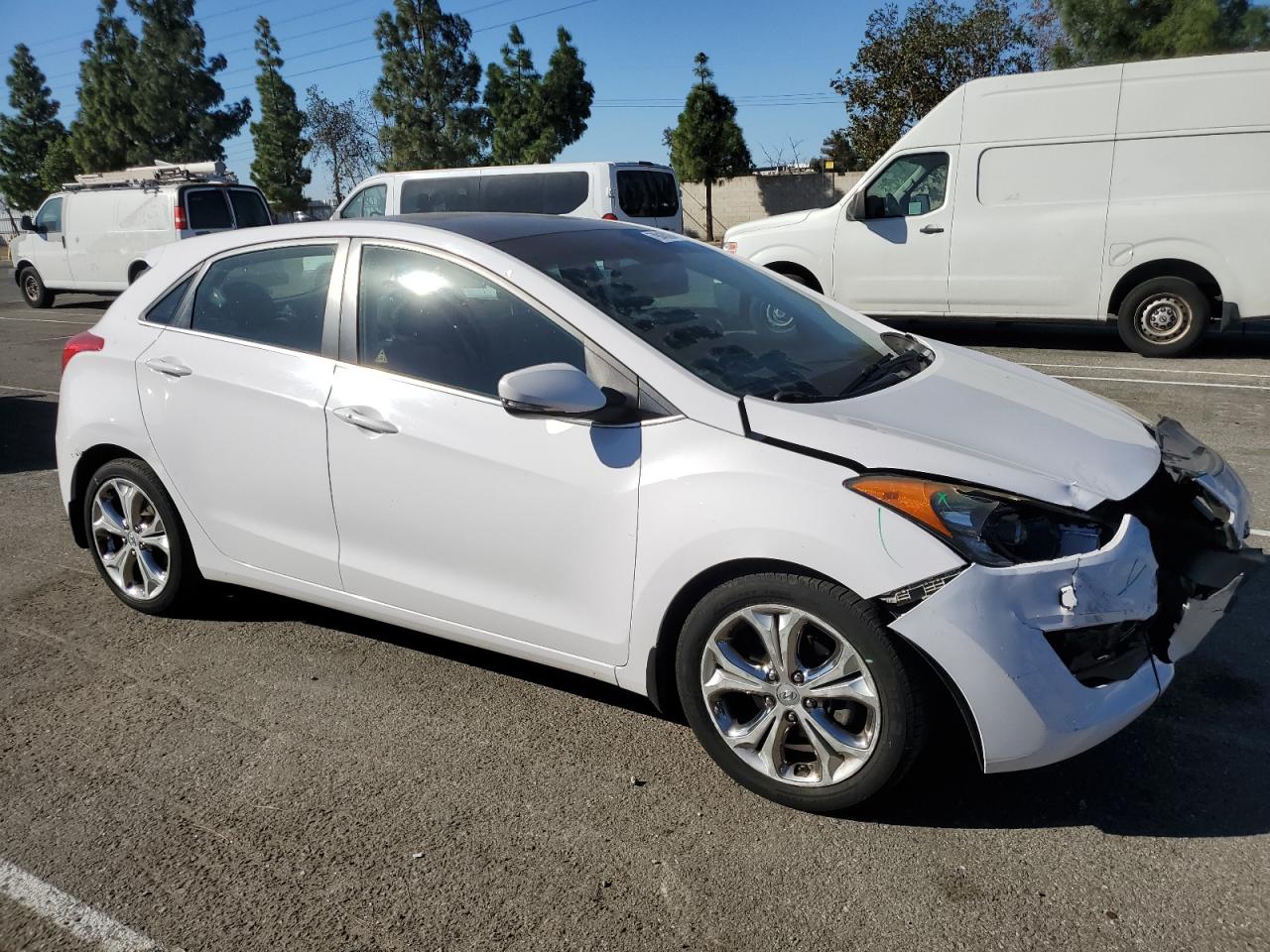 2014 Hyundai Elantra - Image 4