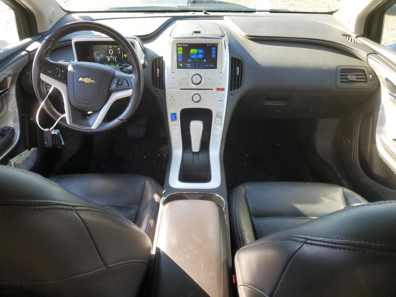 2011 Chevrolet Volt - Image 8