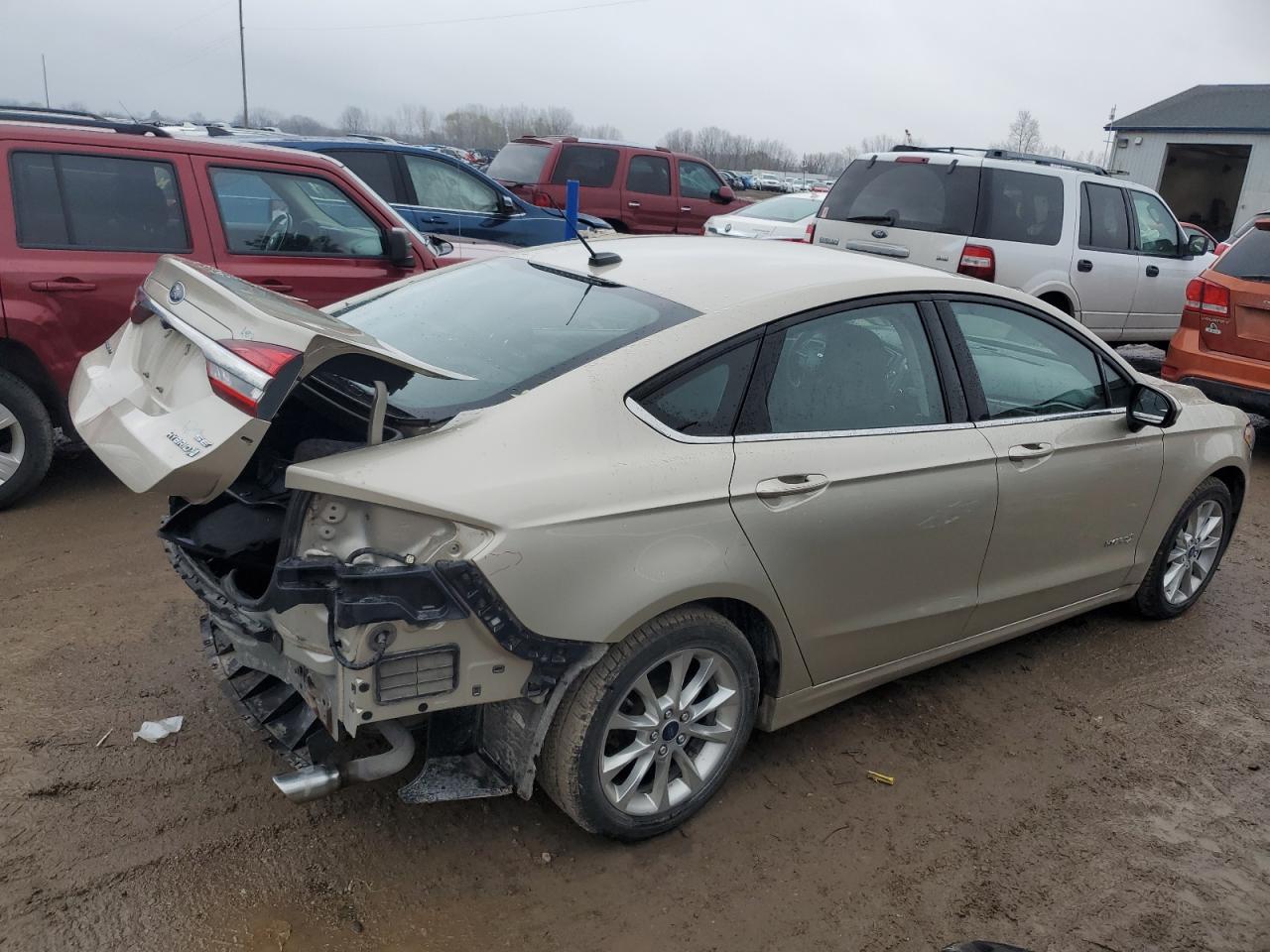 VIN 3FA6P0LU7HR385028 2017 FORD FUSION no.3