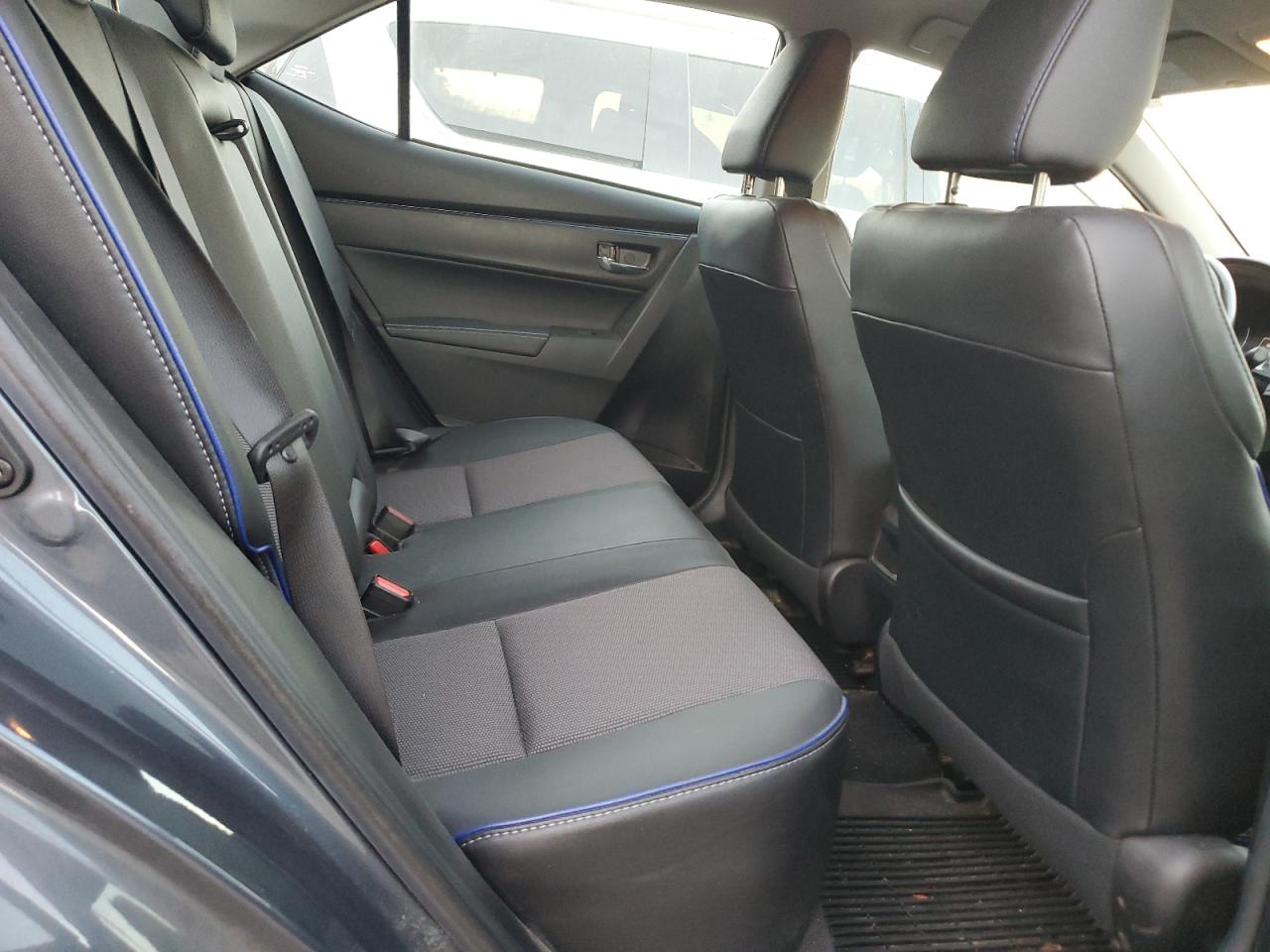 2018 Toyota Corolla - Image 10
