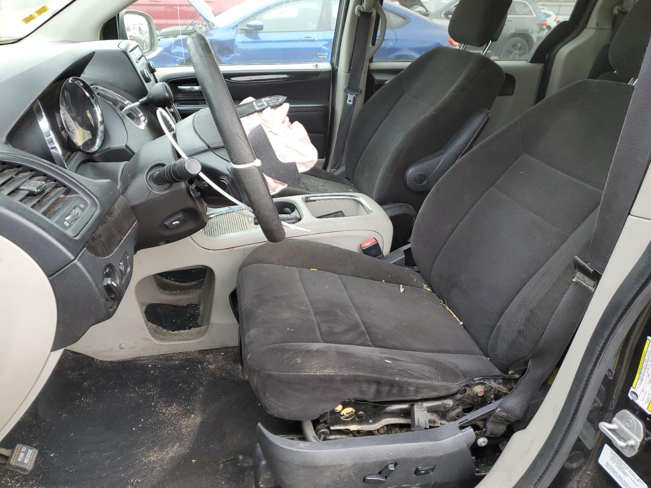 2012 Dodge Caravan - Image 7