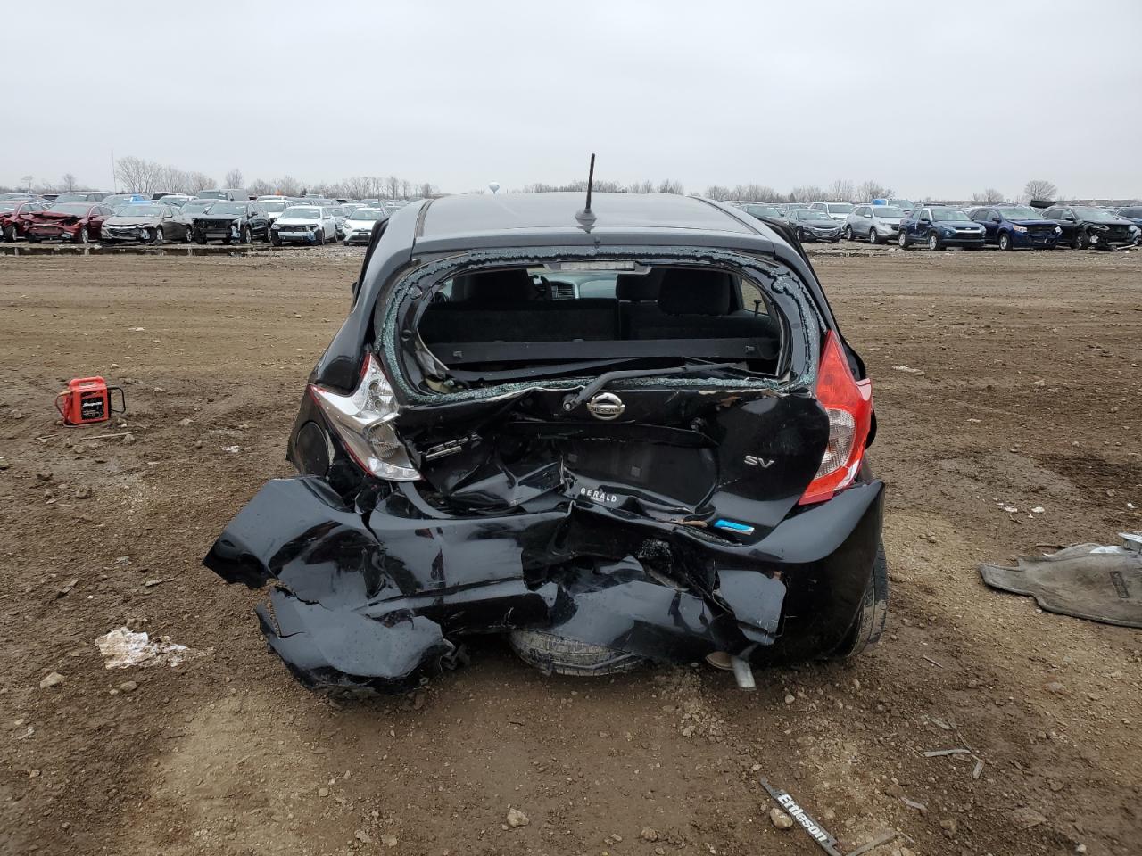 2015 Nissan Versa - Image 6