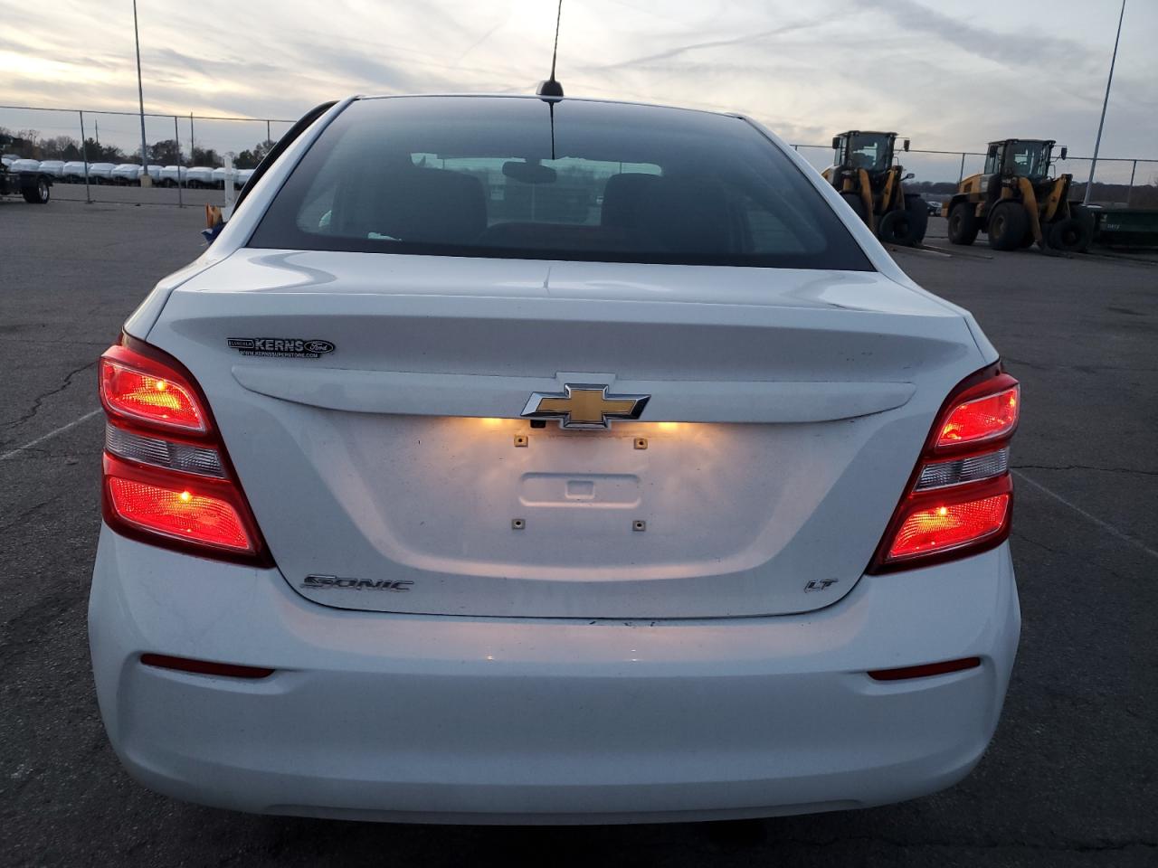 2018 Chevrolet Sonic - Image 6