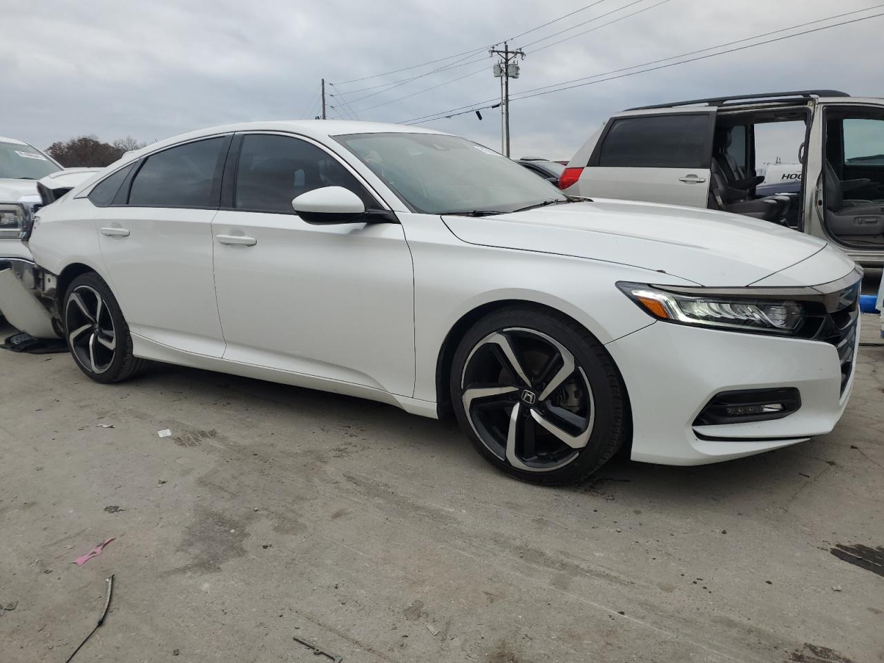 2020 Honda Accord - Image 4