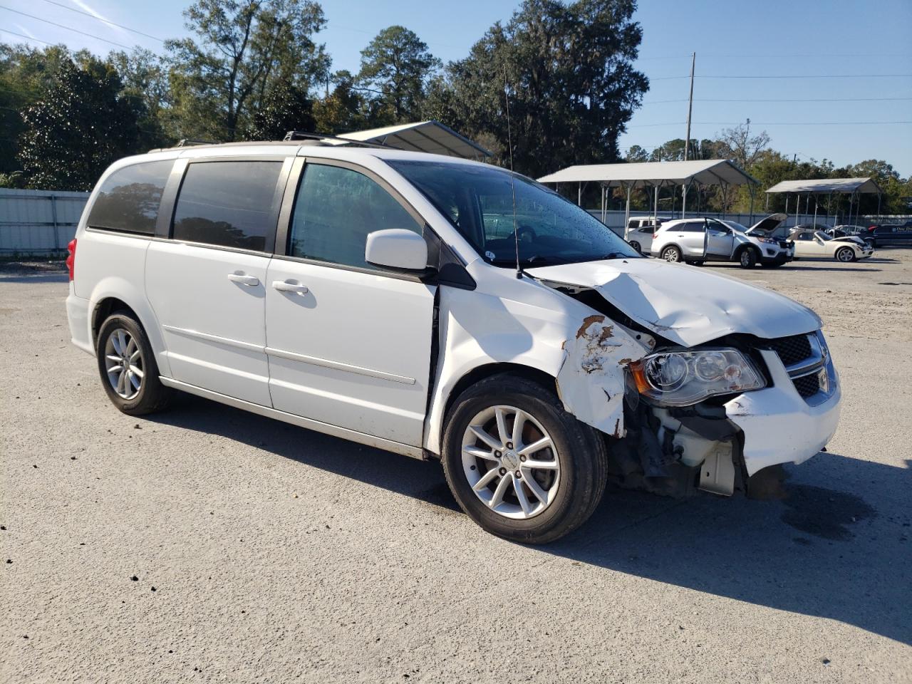 2016 Dodge Caravan - Image 4