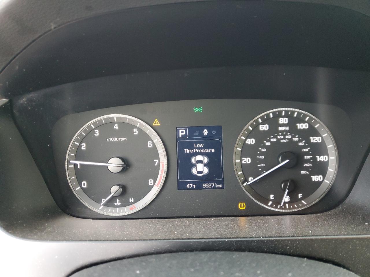 2015 Hyundai Sonata - Image 9