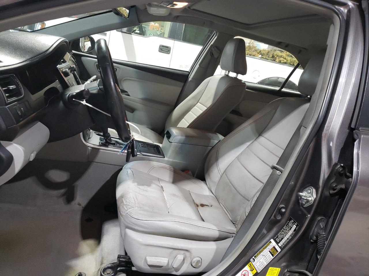 2015 Toyota Camry - Image 7