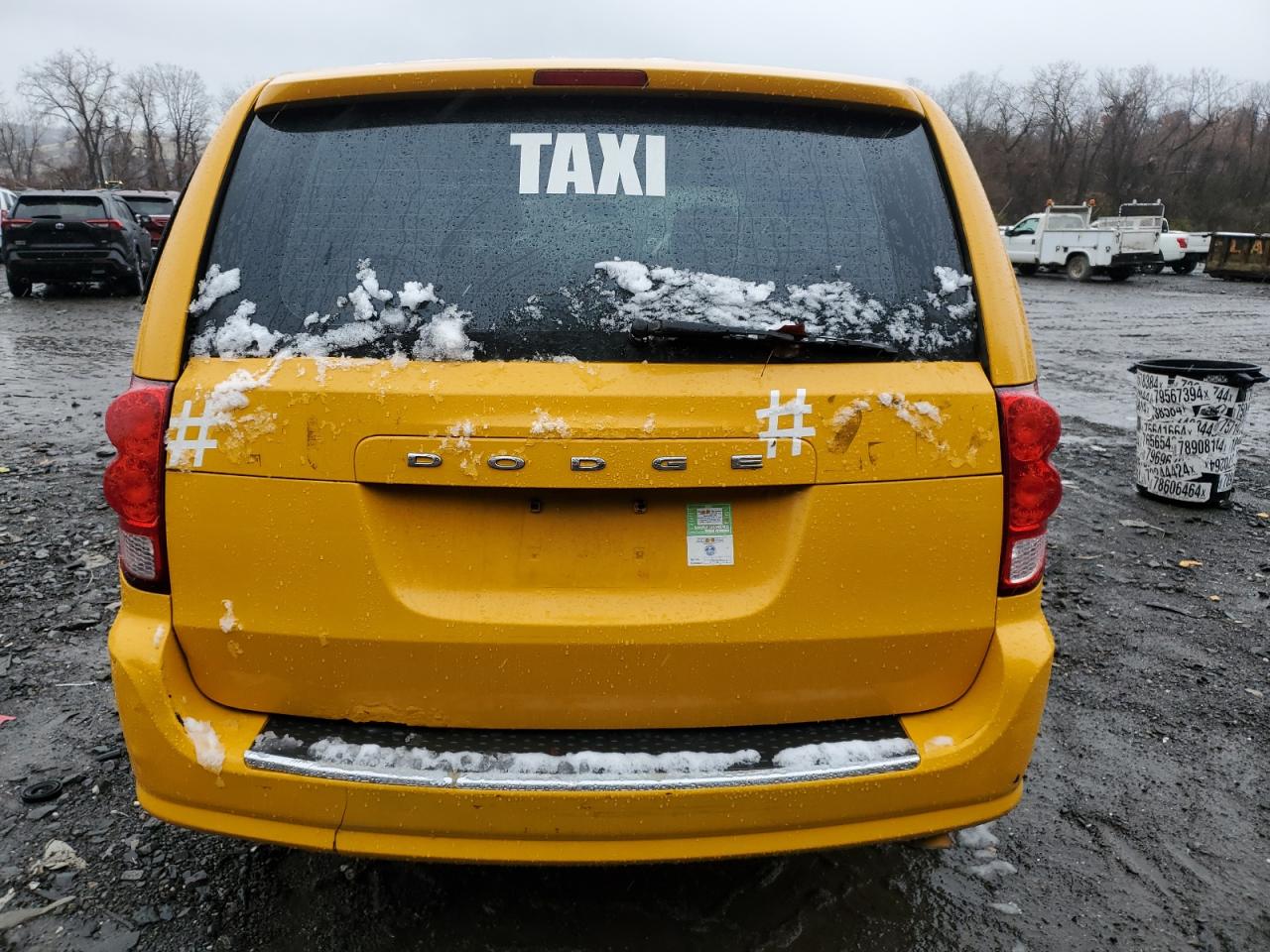 2014 Dodge Caravan - Image 6