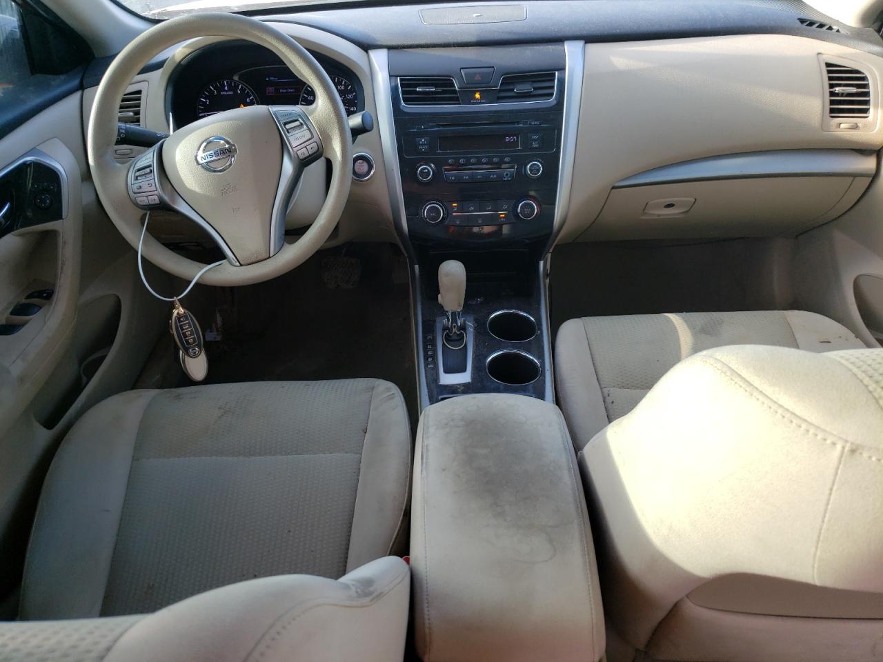 2014 Nissan Altima - Image 8