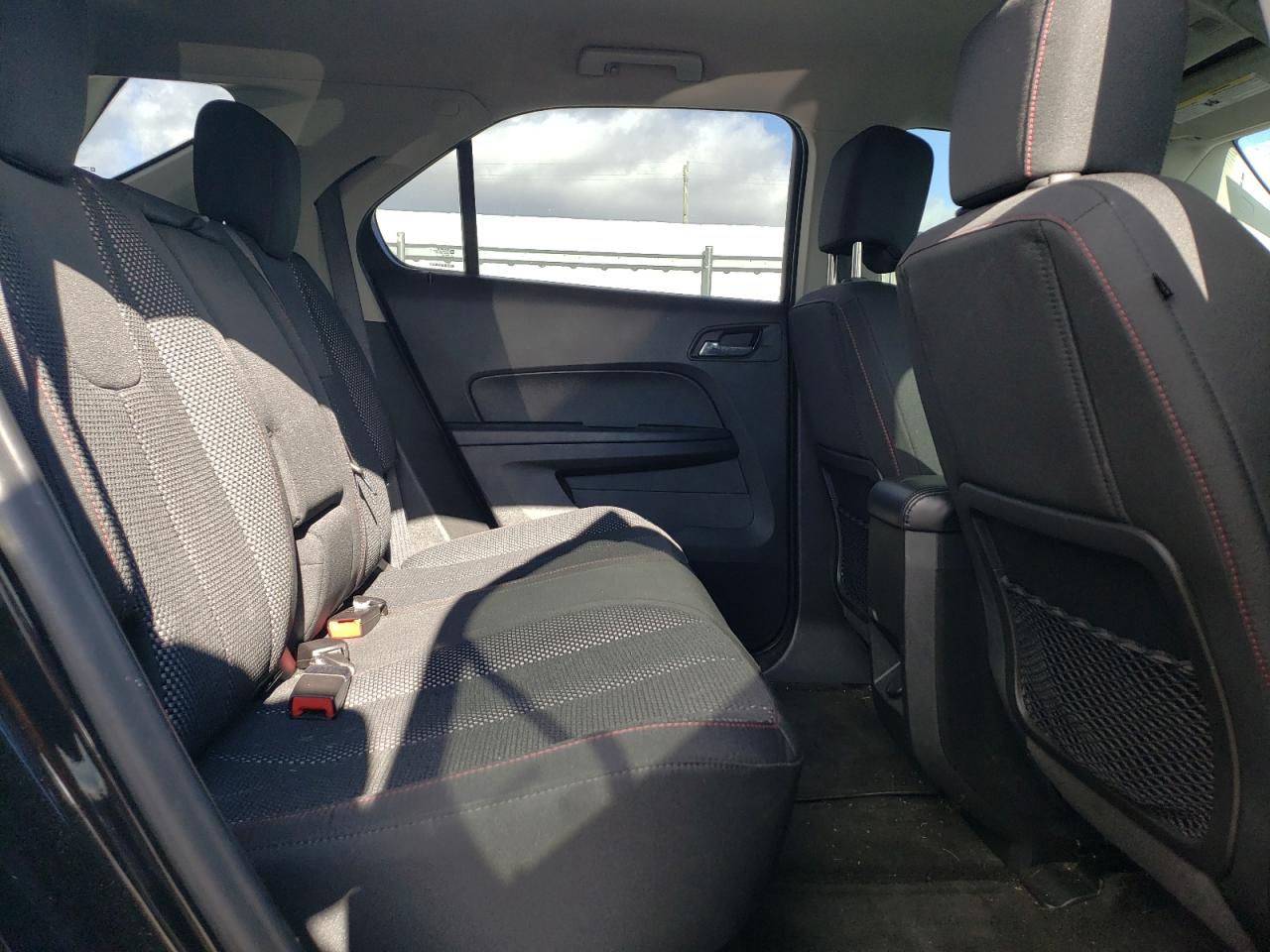2017 Chevrolet Equinox - Image 11