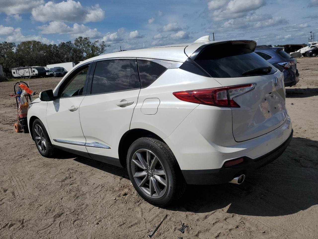 VIN 5J8TC1H53KL018814 2019 ACURA RDX no.2