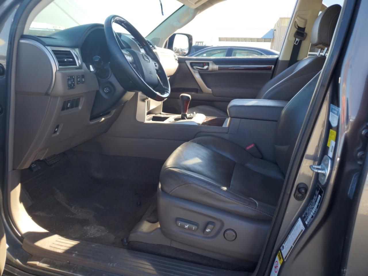 2011 Lexus GX - Image 7