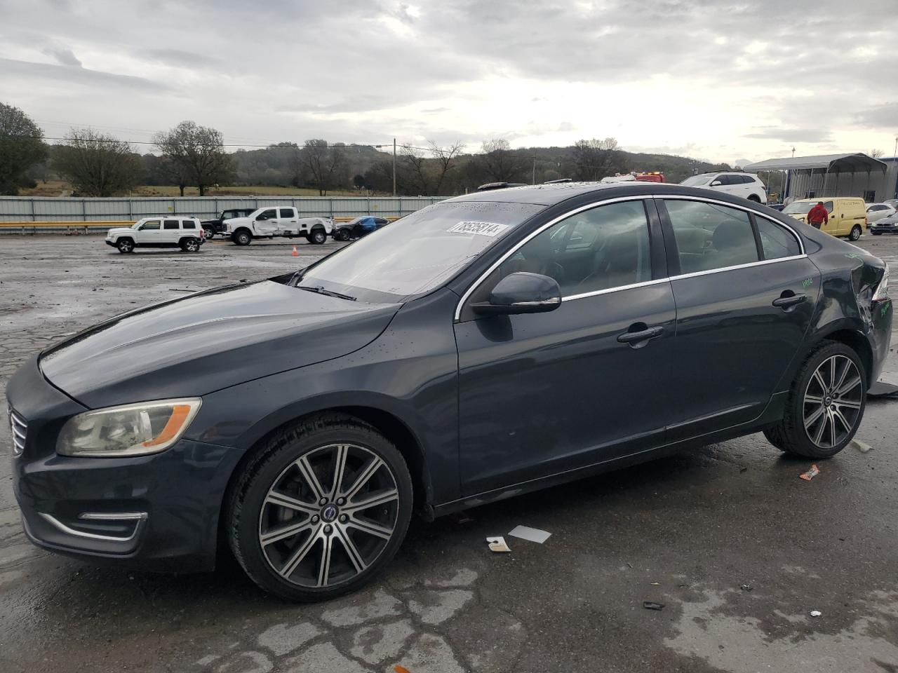 VIN YV1612FS0E2285350 2014 VOLVO S60 no.1