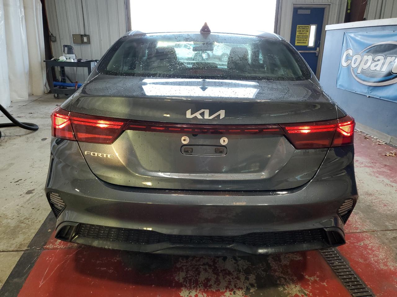 2023 Kia Forte - Image 6